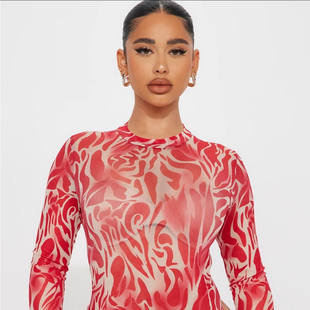 Red Patterned Women's Top - Picture 2 of 6